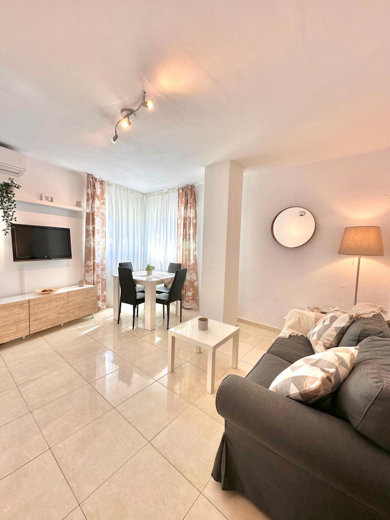 J&k Appartement Torremolinos